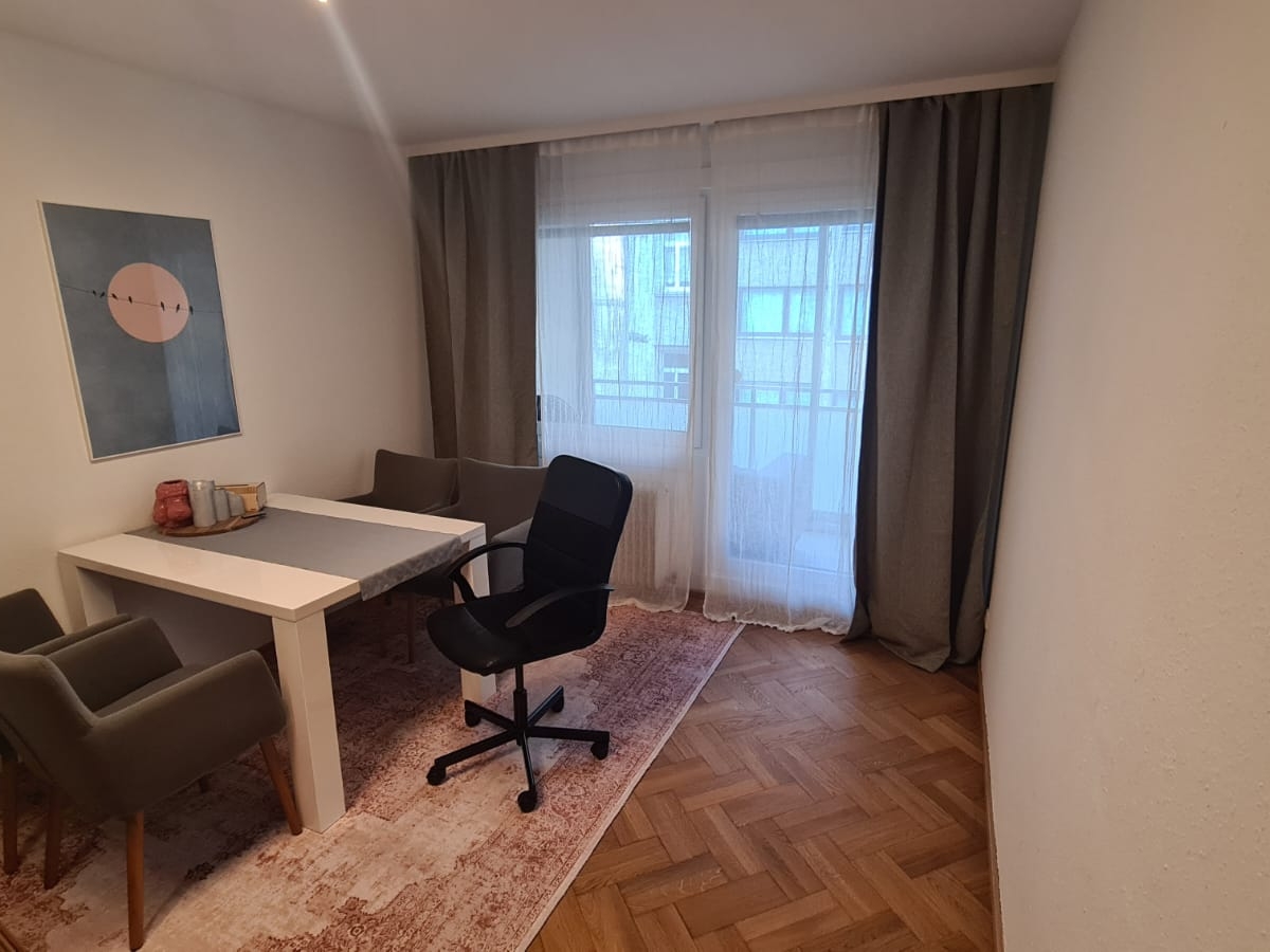 2 Zi-Neubauwohnung mit Loggia (6m²)